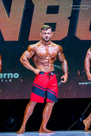 MEN‘S PHYSIQUE +179